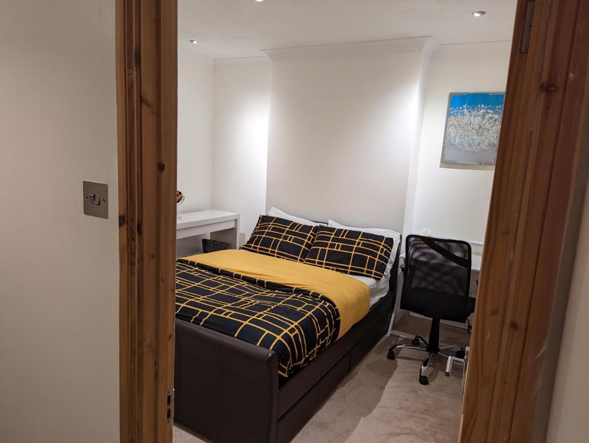 Fully-Equipped Flat In The City Of London Exterior photo