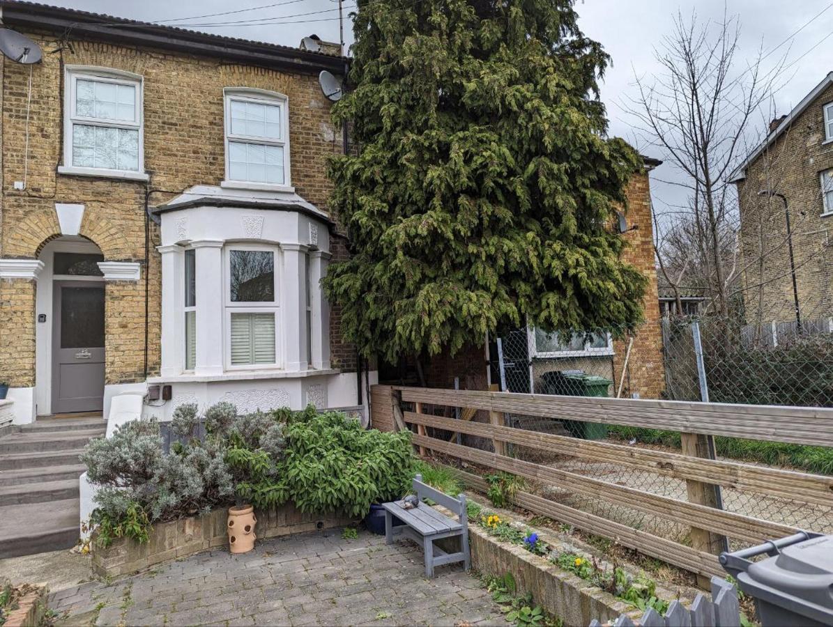 Fully-Equipped Flat In The City Of London Exterior photo